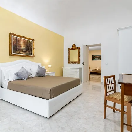 Guesthost - La Dimora Dei Mille - Roomy With Terrace Palermo