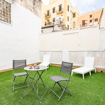 La Dimora Dei Mille - Roomy With Terrace *
